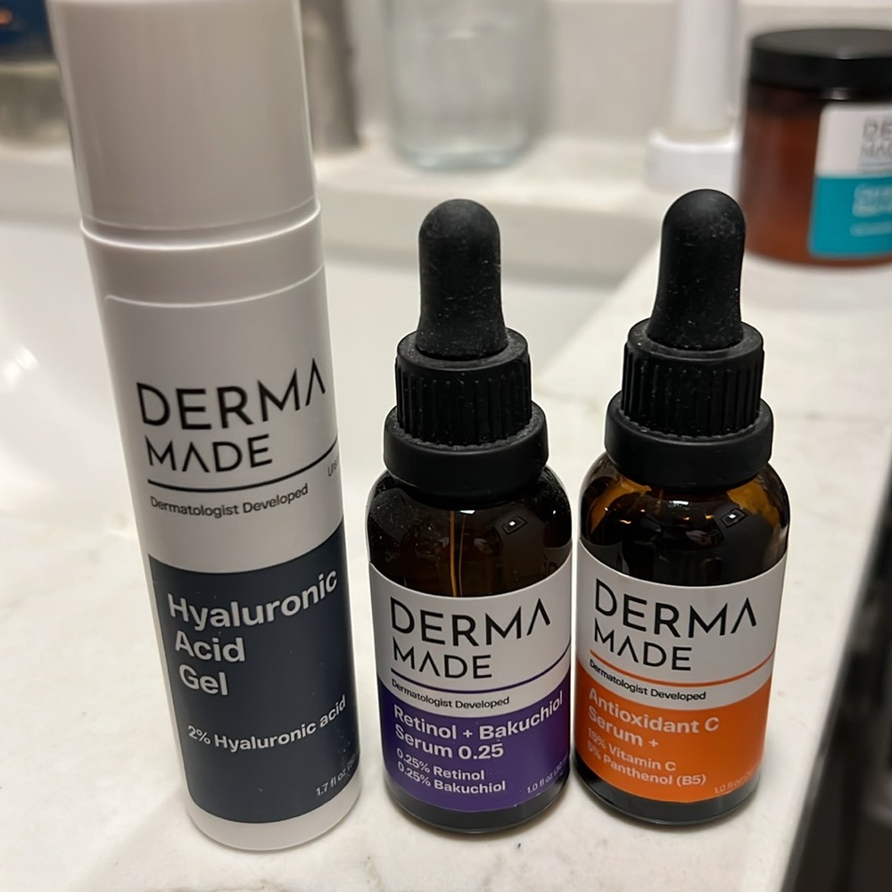 Dermal made; 3 items